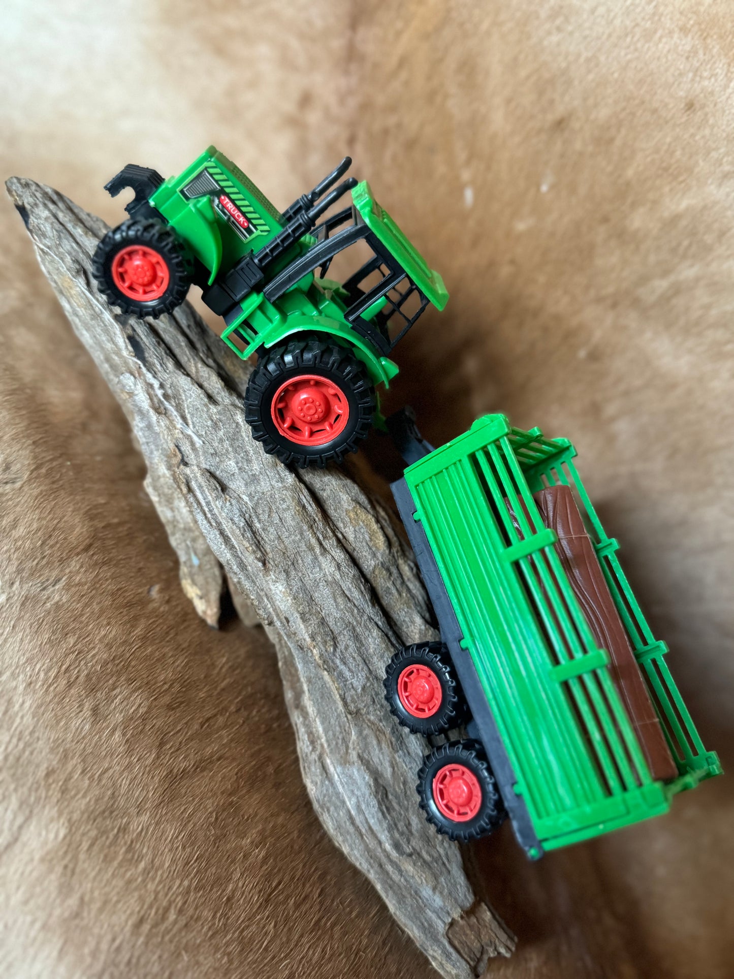 Trator Brinquedo