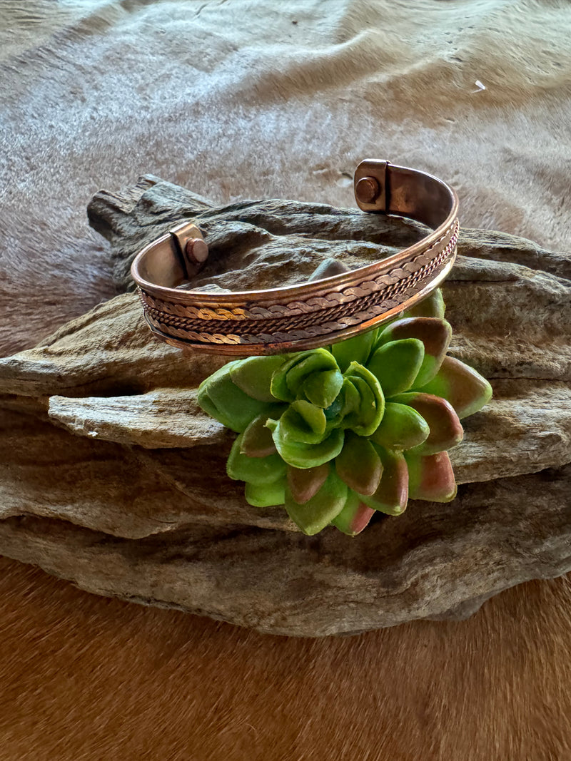 Bracelete de Cobre Bordada